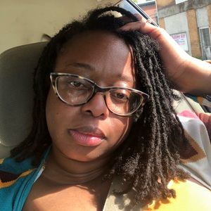 Meet your Posher, Aja